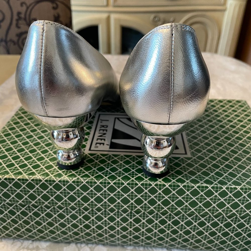 J Renee Silver Shoes - Picture 2 of 2